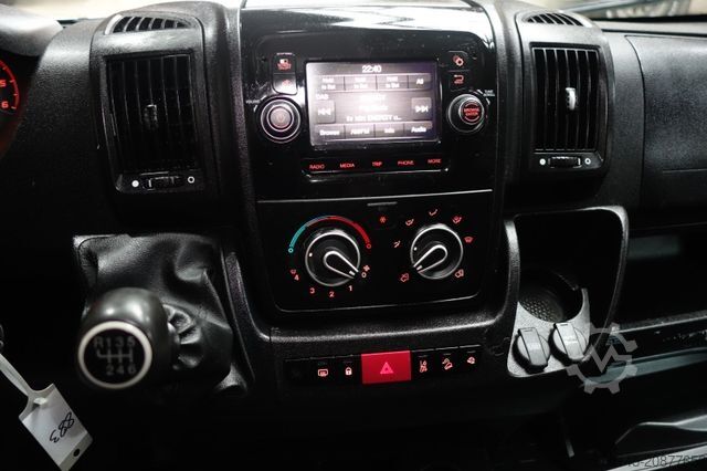 Minibus PEUGEOT Boxer Kasten L1 H1 Klima Kamera Tempo Tüv E6