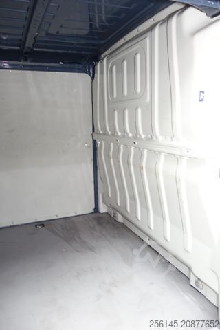 Minibus PEUGEOT Boxer Kasten L1 H1 Klima Kamera Tempo Tüv E6