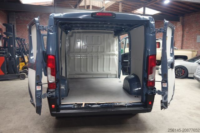 Minibus PEUGEOT Boxer Kasten L1 H1 Klima Kamera Tempo Tüv E6