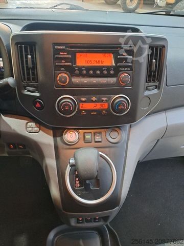 Minibusz NISSAN e-NV200 TüvNeu Sitzh. Kamera AHK Klima 40kWh