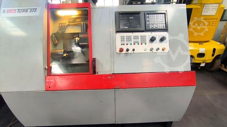 CNC soustruh EMCO Turn 325