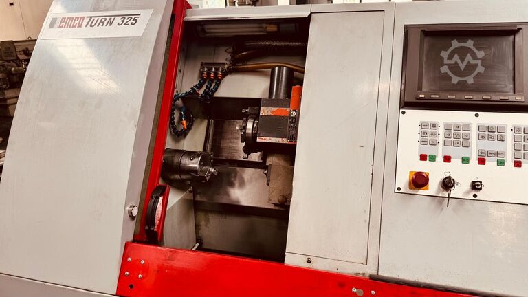 CNC soustruh EMCO Turn 325