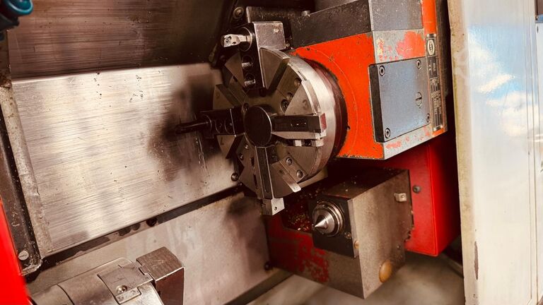 CNC soustruh EMCO Turn 325