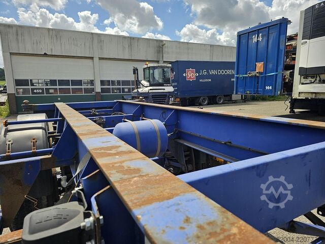 Přeprava kontejnerů MKF METALLBAU CS 20 -20 FOOT- CONTAINER CHASSIS -HEAVY DUTY- ...