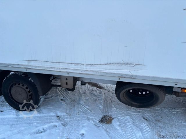 Box van RENAULT Master