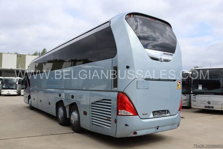Autobus za međugradski prevoz Neoplan Starliner / Full option / Euro5 EEV