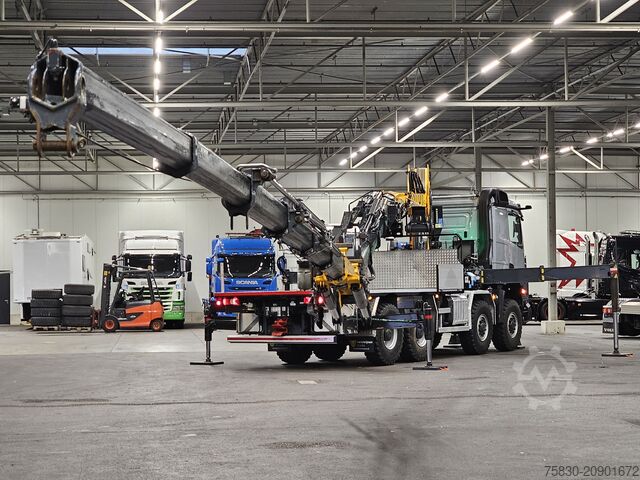 Φορτηγό γερανού Mercedes-Benz AROCS 3253 8x8 / 65 t/m CRANE + JIB + WINCH / K...