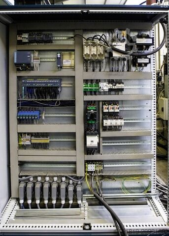 Πίεση λεπτών κενών FEINTOOL HFA 400