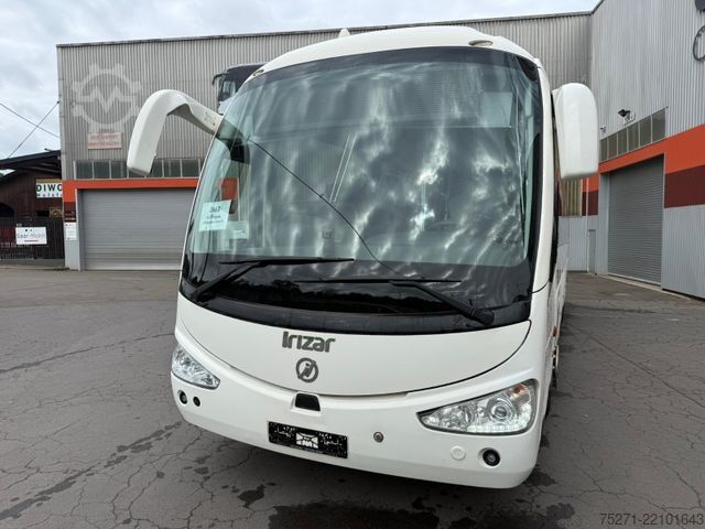 Távolsági autóbusz IRIZAR i4 integral