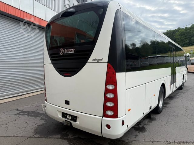Távolsági autóbusz IRIZAR i4 integral