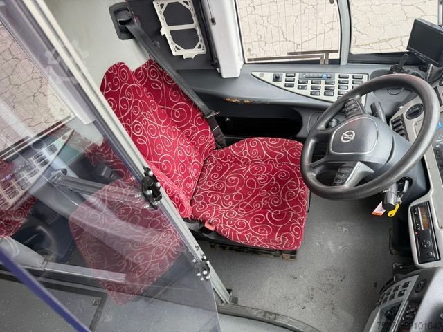 Távolsági autóbusz IRIZAR i4 integral