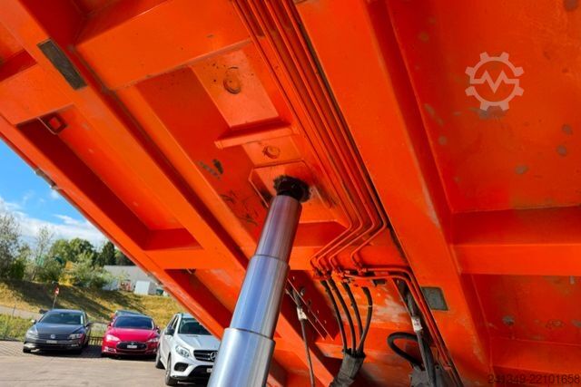 Billenő teherautó SCANIA G490 6x4 Bordmatik