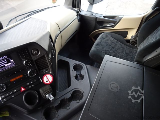 Φορτηγό μεταφοράς ποτών MERCEDES-BENZ 2540 Actros*kpl. Zug*Schwenkwand*38 Pal.*2x LBW