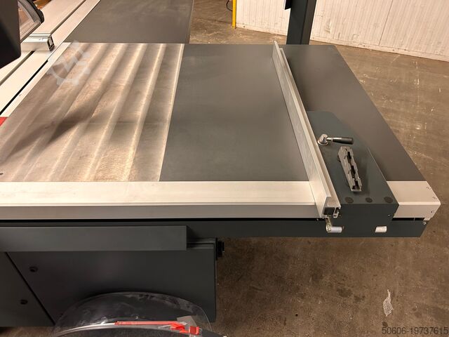 Ferăstrău de masă glisant Altendorf F 45 ElmoDrive