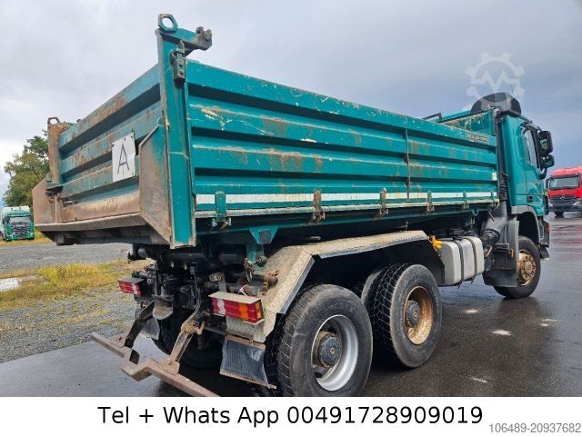 Τρίπλευρο ανατρεπόμενο φορτηγό MERCEDES-BENZ 3346 k 6X6   Blatt / Blatt