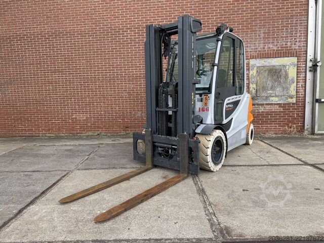 Elektrische vorkheftruck met 4 wielen Still RX60-50/600