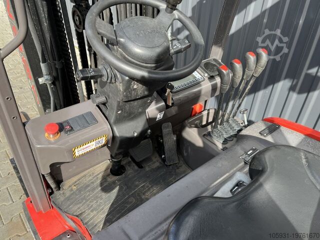 Chariot élévateur électrique à 3 roues Manitou ME320