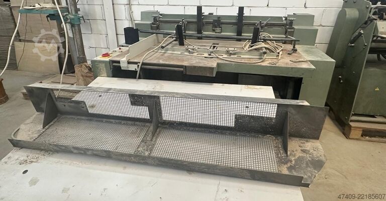 Boekbindmachine Kolbus BF 522 Case Making Line