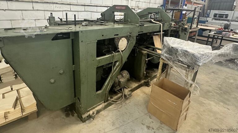 Boekbindmachine Kolbus BF 522 Case Making Line