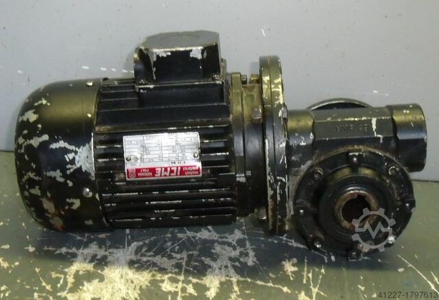 Motorredutor 0,37 kW 98 rpm ICME T71B4