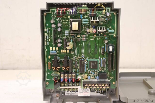 Conversor de freqüência 2,2 kW Mitsubishi Freqrol Z-120  FR-Z120-S2.2K