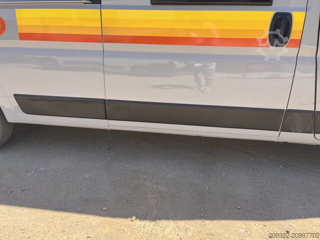 Rulotă/autocaravană Fiat Weinsberg Carabus 600 K | 4 Posti Letto | Completamente Attrezzato