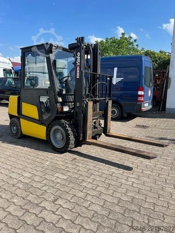 Első homlokrakodó targonca YALE Yale GDP30TF-hydraulische Gabelverlängerung