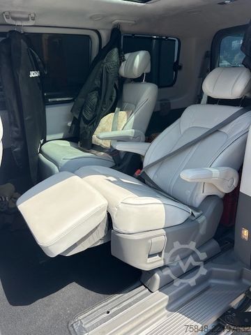 Minibús HYUNDAI STARIA 2.2 CRDi Signature-4WD-Bose-Pano-Voll