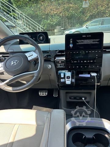 Minibús HYUNDAI STARIA 2.2 CRDi Signature-4WD-Bose-Pano-Voll