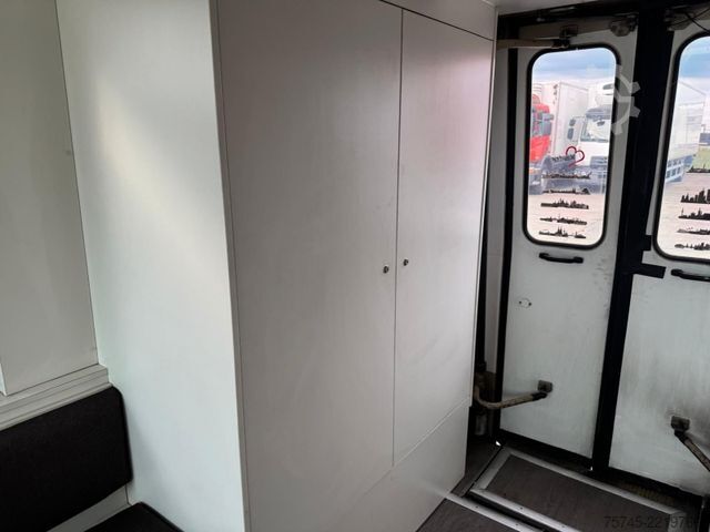 Minibusz ORION II V8*NIEDERFLUR*SHOWROOM*SOLAR*DEUTSCHE U