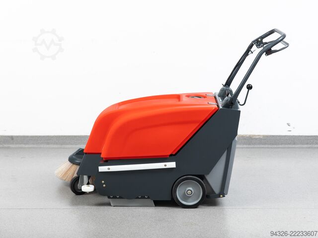 Hako Sweepmaster B650 με νέα μπαταρία Hako Sweepmaster B650 - 2018y - NEW BATTERY