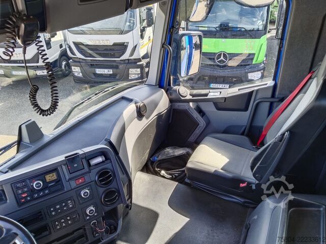 ρυμουλκό όχημα RENAULT K 440 R6X6 MEDIUM E6
