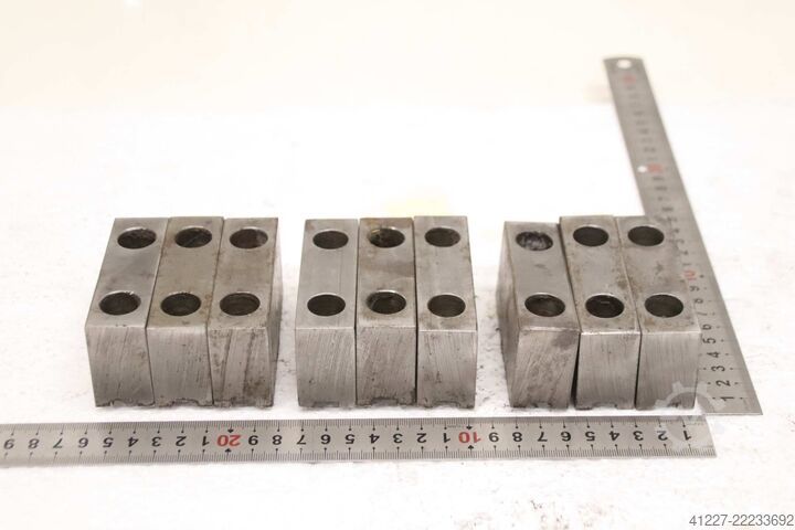 Set izmenjivih uložnih čeljusti, 3 seta gornjih čeljusti unbekannt Backenbreite 25 mm