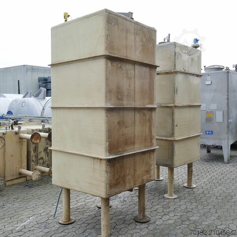 Cuve rectangulaire de 2500 litres en acier inoxydable V2A  9528