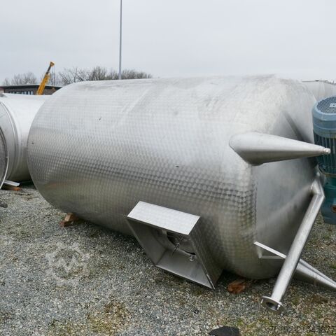 11 800 literes élelmiszeripari tárolótartály V2A rozsdamentes acélból  9512