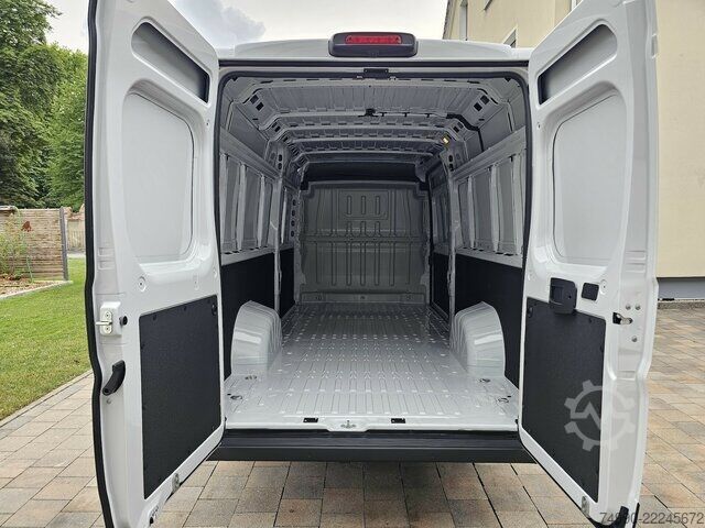 Dodávka Fiat Ducato 35 MAXI AT8 Automatik L5H2 L4H2 180 LED