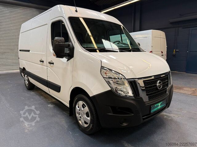 Furgão de teto alto NISSAN NV400 Kastenwagen L2H2 Comfort Klima 1.Hand