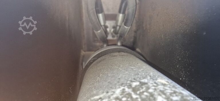 Scrap shear for excavators from 20 tons.  