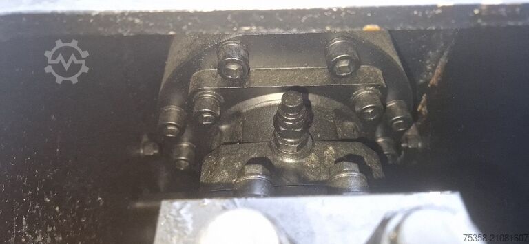 Scrap shear for excavators from 20 tons.  