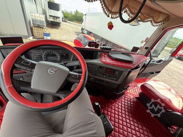 Cap tractor standard Volvo FH500