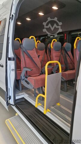 Minibus MERCEDES-BENZ 517Sprinter Lord Light 22 Sitzer Lagerfahrzeug S