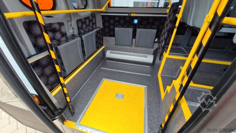 Autobús urbano IVECO Daily Heckniederflur Elektro City Stock