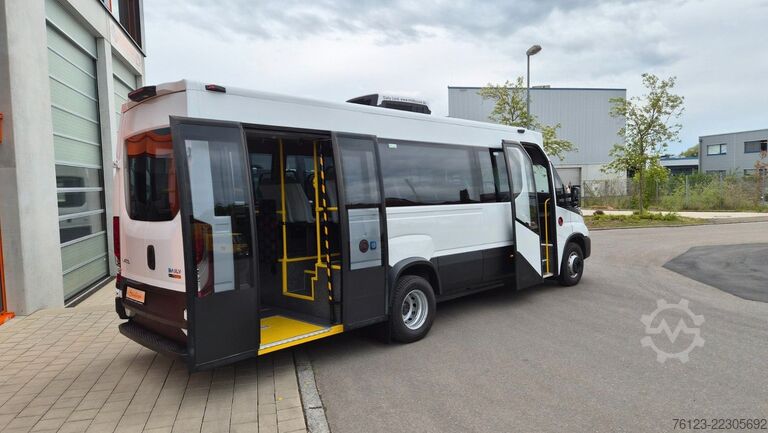 Autobús urbano IVECO Daily Heckniederflur Elektro City Stock