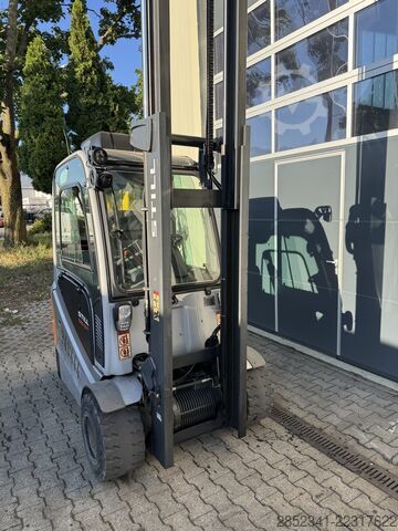Motostivuitor STILL RX60-30L mit lediglich 944 Stunden