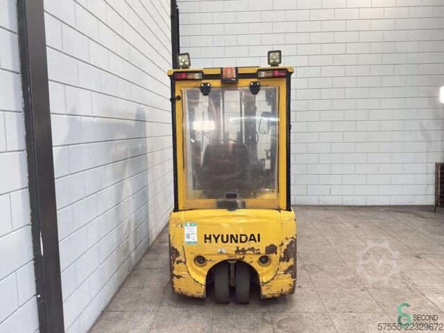 Vysokozdvižný vozík Hyundai 