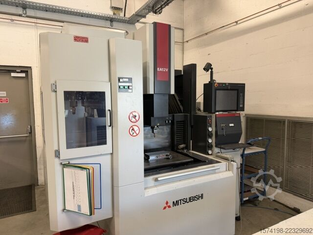Machine d'érosion par fil Mitsubishi EA12VM ADVANCE