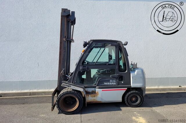 Diesel gaffeltrucks Nissan YG1D2A320