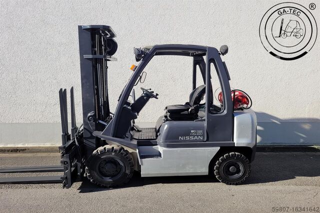 LPG gaffeltrucks Nissan U1D2A25LQ