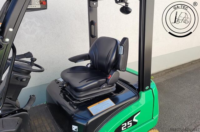 Electrice pe 4 roți Hangcha CPD25