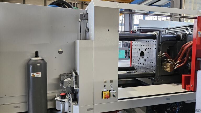 Sprøjtestøbemaskine Arburg 630 H 2500-400 mit Multilift